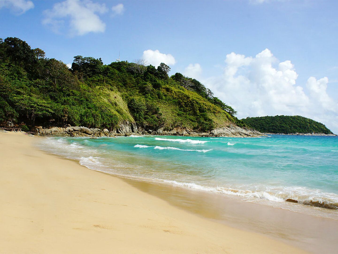 Picture of the hotel Rawai Palm Beach Resort - 2=1 - Upg. Deluxe-Zimmer mit HP