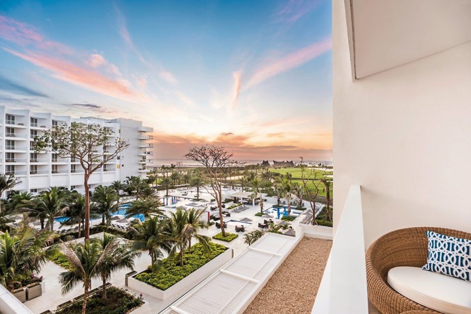 Picture of the hotel 5* Dreams Karibana Cartagena Golf & Spa Resort - 10=7 - Upg. Preferred Club Juniorsuite und AI