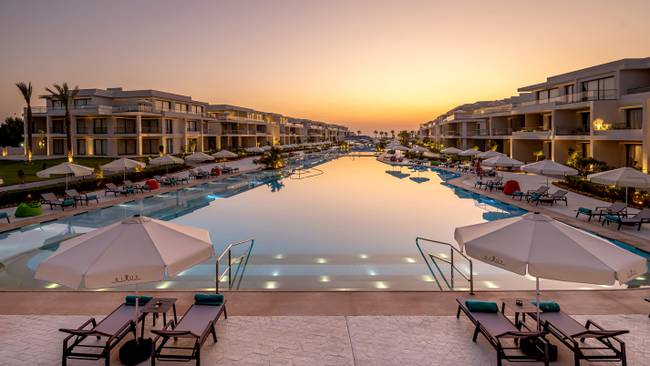 Rixos Premium Magawish Bay View