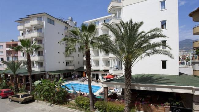 Remi Hotel - Badeurlaub am Kleopatra Strand