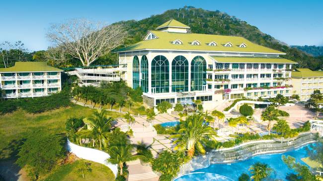 Traumreise Panama – Vom Regenwald ins karibische Strandparadies
