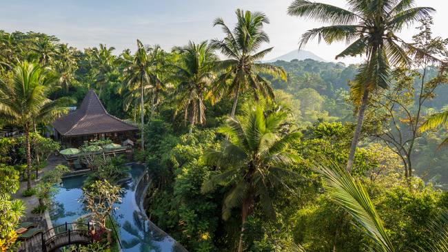 Traumurlaub auf Bali - Eine Reise, 3 Regionen & 14 Sterne