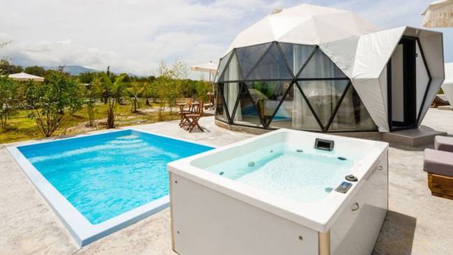 Emerald Oasis Glampotel by Azul Collection -Upg. Dome Zimmer mit privatem Pool + Whirlpool