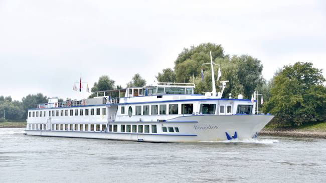 MS Poseidon - Per Rad & Schiff durch Holland