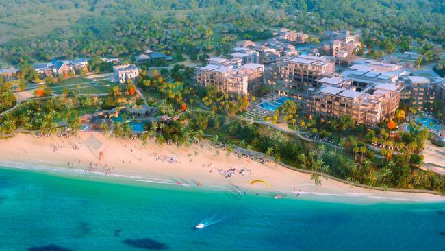 Luxuriöser Karibikurlaub im 5* Wyndham Grand Barbados Sam Lords Castle All Inclusive Resort