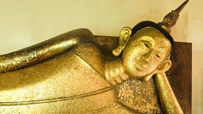 Die beeindruckende Kultur im pulsierenden Bangkok, traumhafte Naturwelten und paradiesische Inseln entdecken