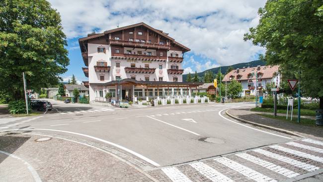 Dolomites Hotel Union - Sommerurlaub in der Region 3 Zinnen