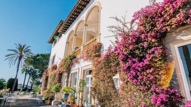 Roger De Flor By Seleqtta inkl. Mietwagen