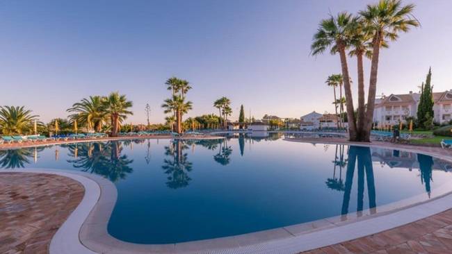 Golden Club Cabanas
